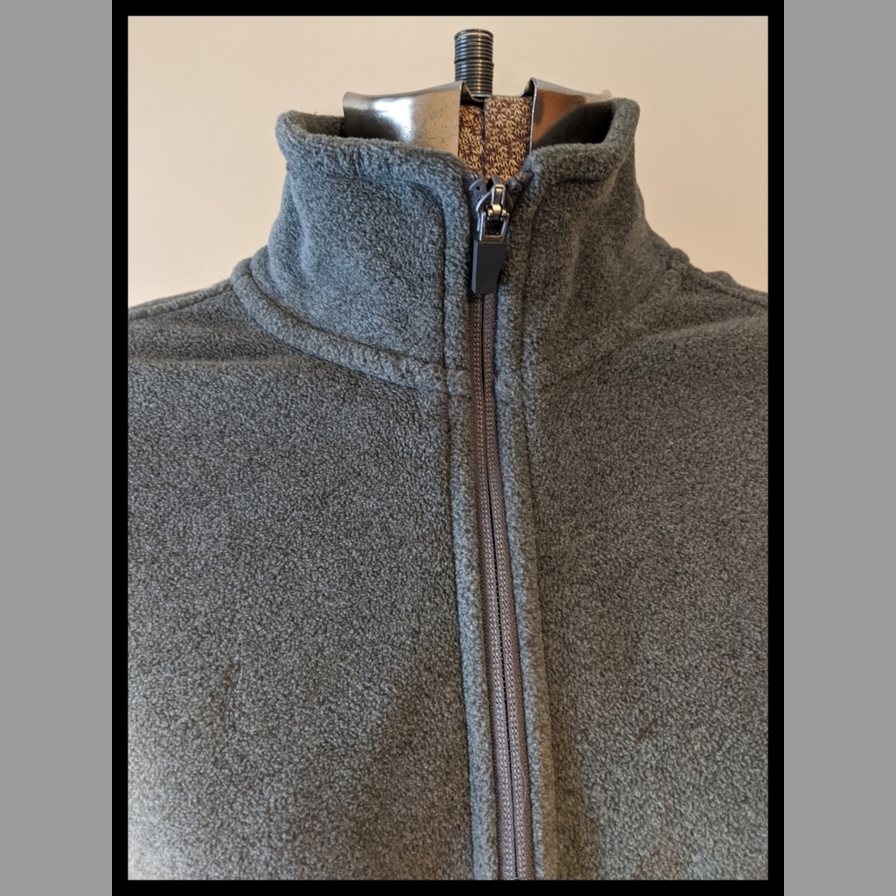 Lands' End Fleece 1/4 zip - Picture 4 of 6